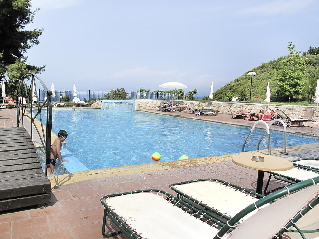 Lesse Hotel Chalkidiki Luaran gambar